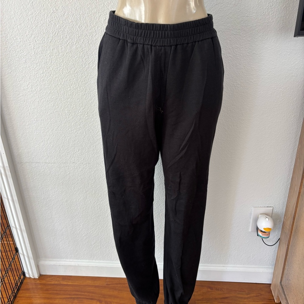 Brunello Cucinelli Black Elastic-Waist Jogger Pants
